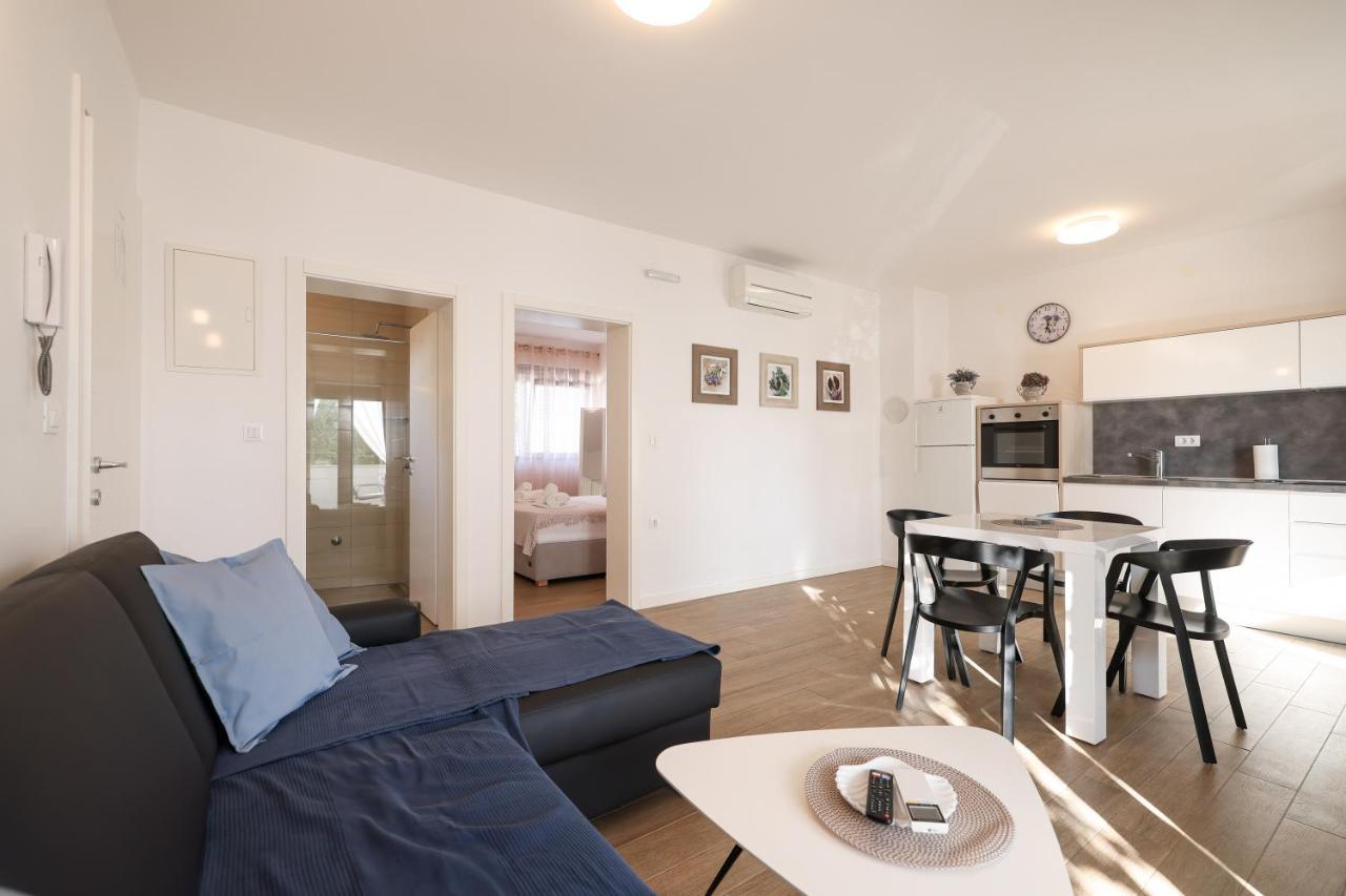 Apartments Mato ザダル エクステリア 写真