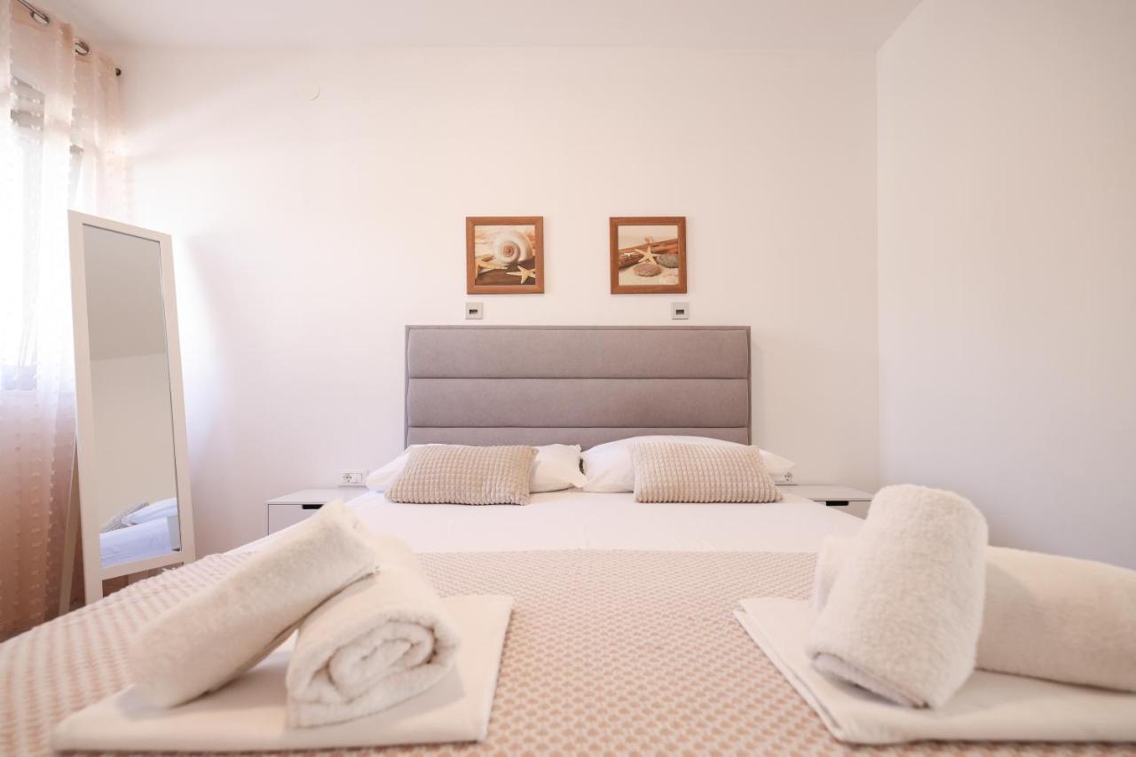 Apartments Mato ザダル エクステリア 写真