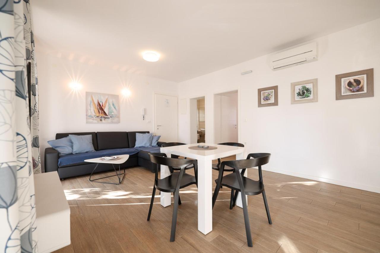 Apartments Mato ザダル エクステリア 写真