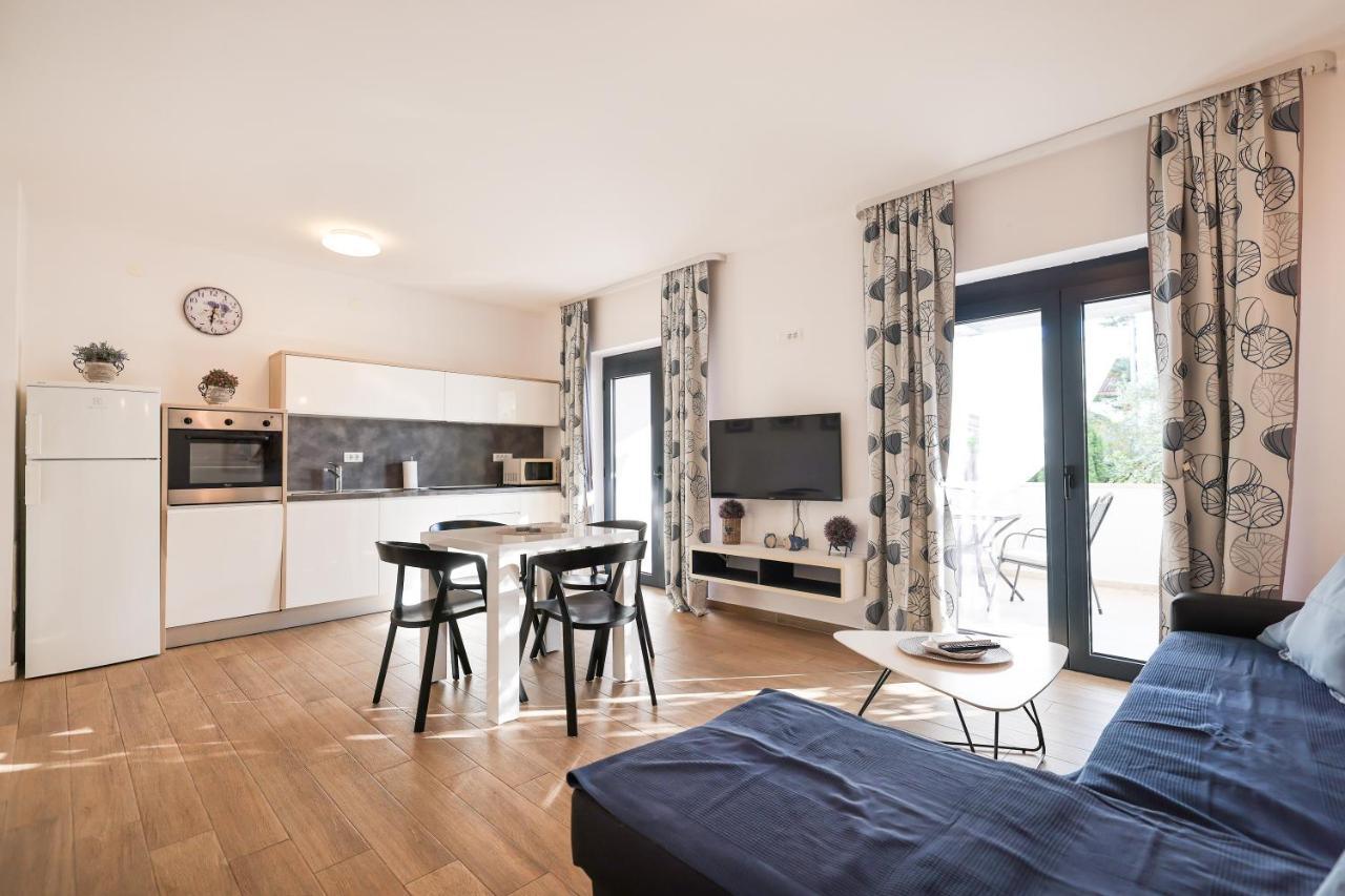 Apartments Mato ザダル エクステリア 写真