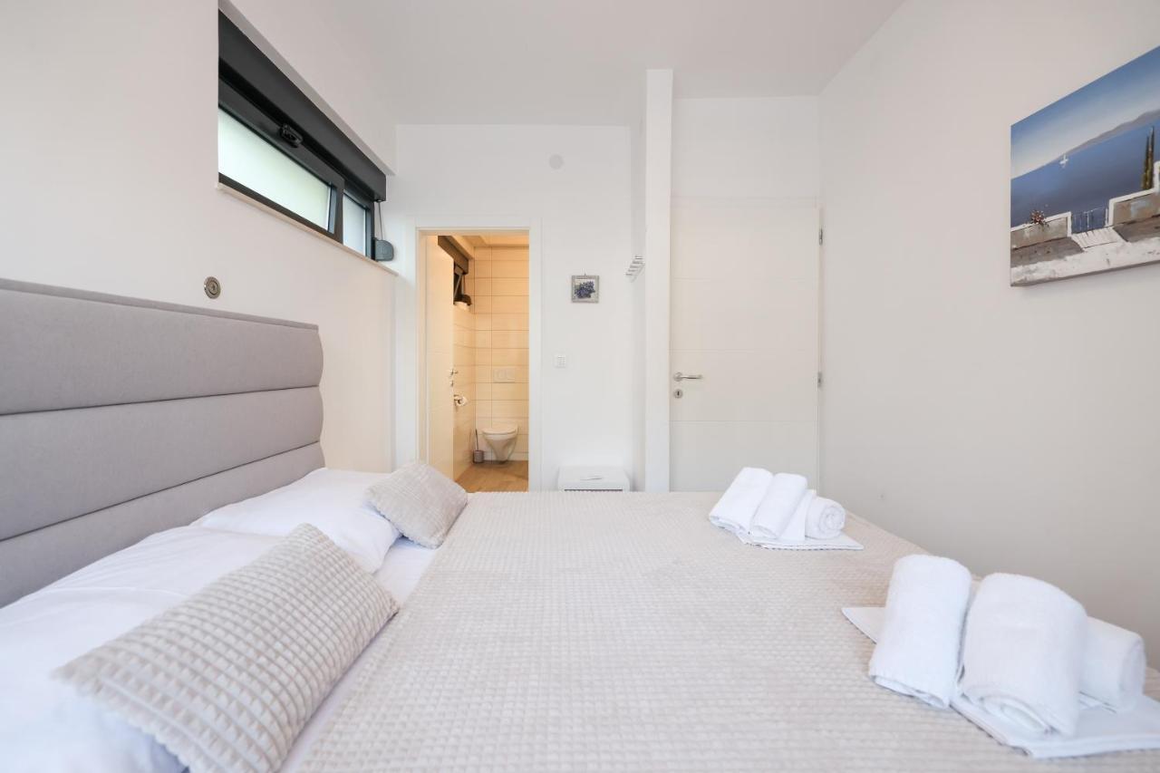 Apartments Mato ザダル エクステリア 写真